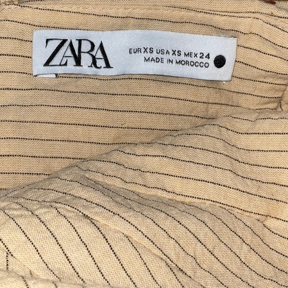 Zara Cut Out Striped Cotton Crop Top with Spaghetti Straps. XS - Picture 4 of 10